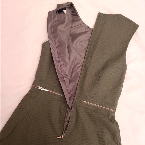H&M Army Green Dress - Picture 2 of 3